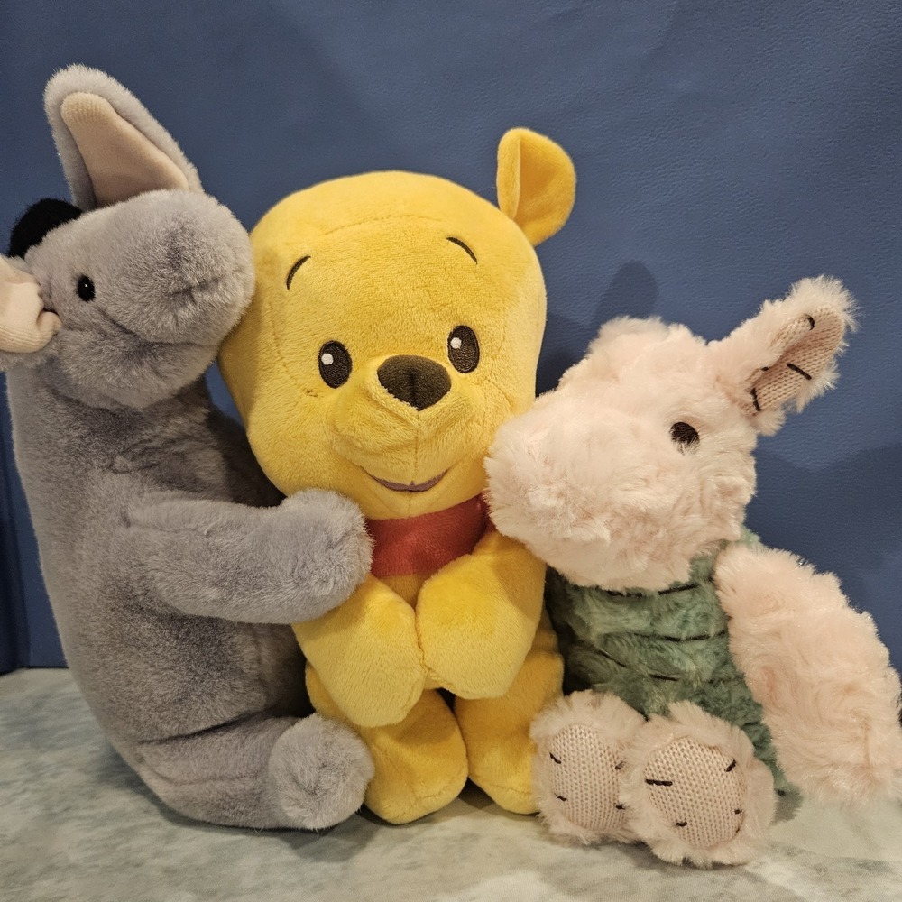 Winnie The Pooh Plush Bundle Pooh Piglet Disney Baby Eeyore GUND Stuffed Animals